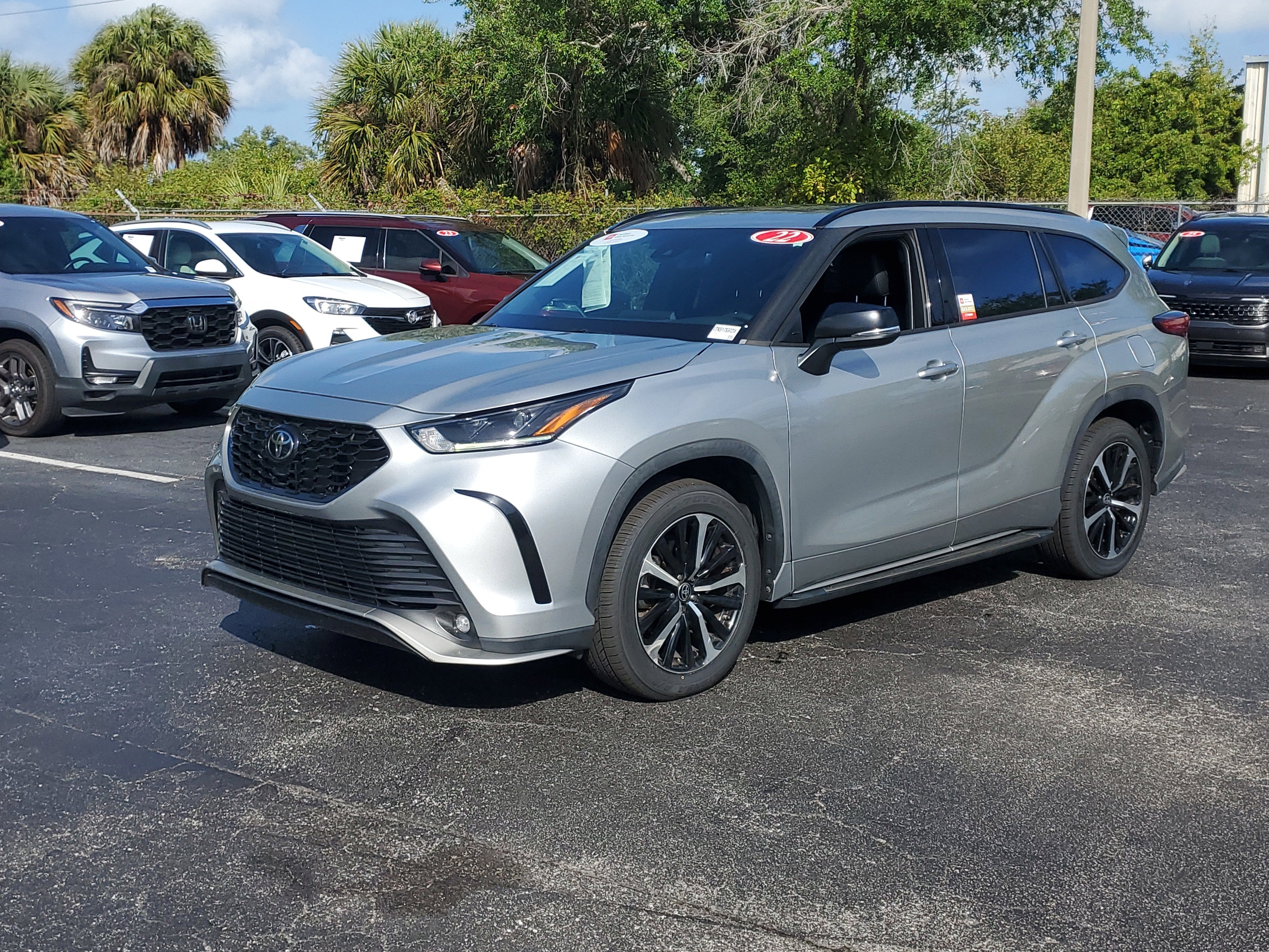 2022 Toyota Highlander XSE