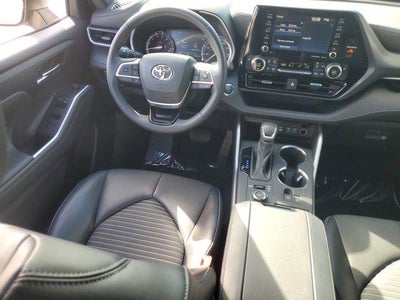 2022 Toyota Highlander XSE