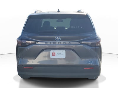 2023 Toyota Sienna XLE