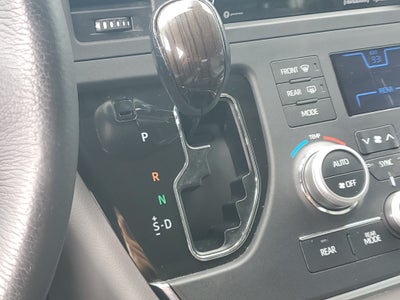 2018 Toyota Sienna XLE Auto Access Seat