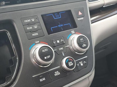 2018 Toyota Sienna XLE Auto Access Seat