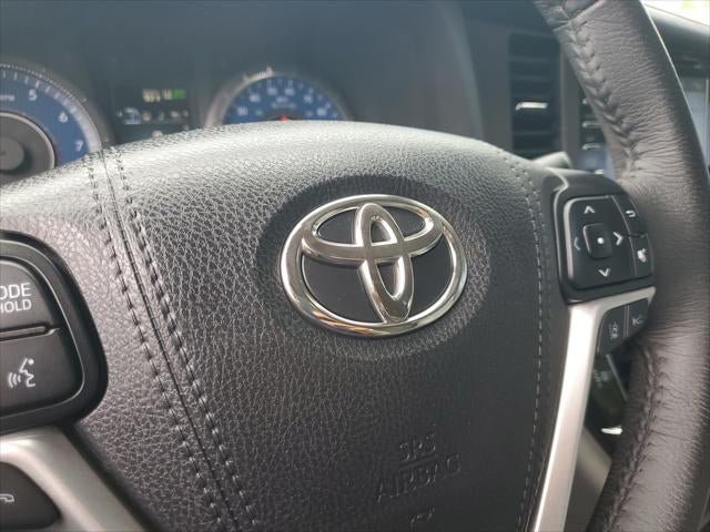 2018 Toyota Sienna XLE Auto Access Seat