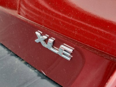 2017 Toyota Sienna XLE Auto Access Seat