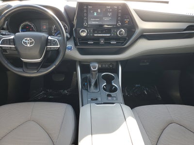 2022 Toyota Highlander Hybrid LE