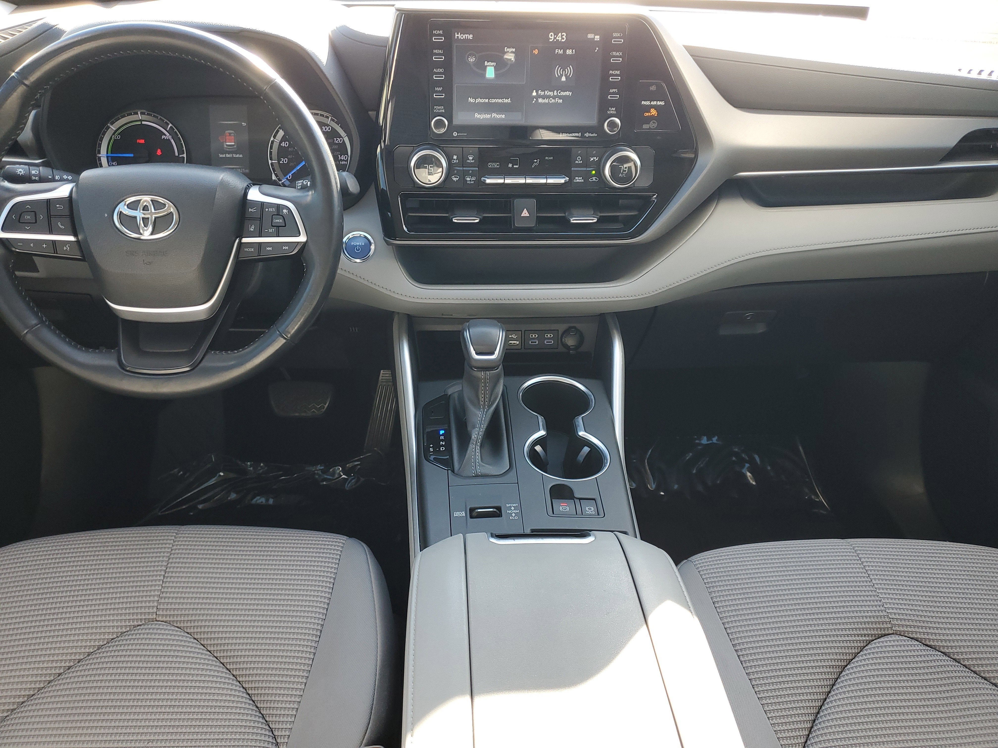 2022 Toyota Highlander Hybrid LE