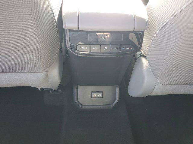 2022 Toyota Highlander Hybrid LE