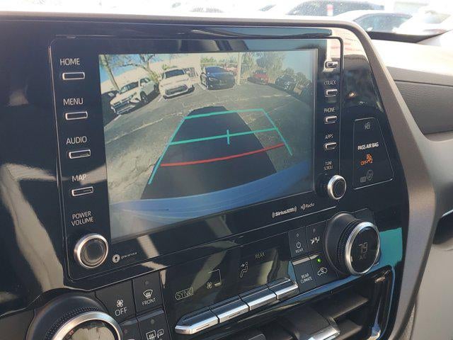 2022 Toyota Highlander Hybrid LE