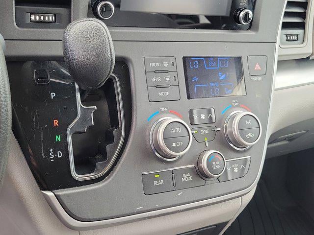 2020 Toyota Sienna L