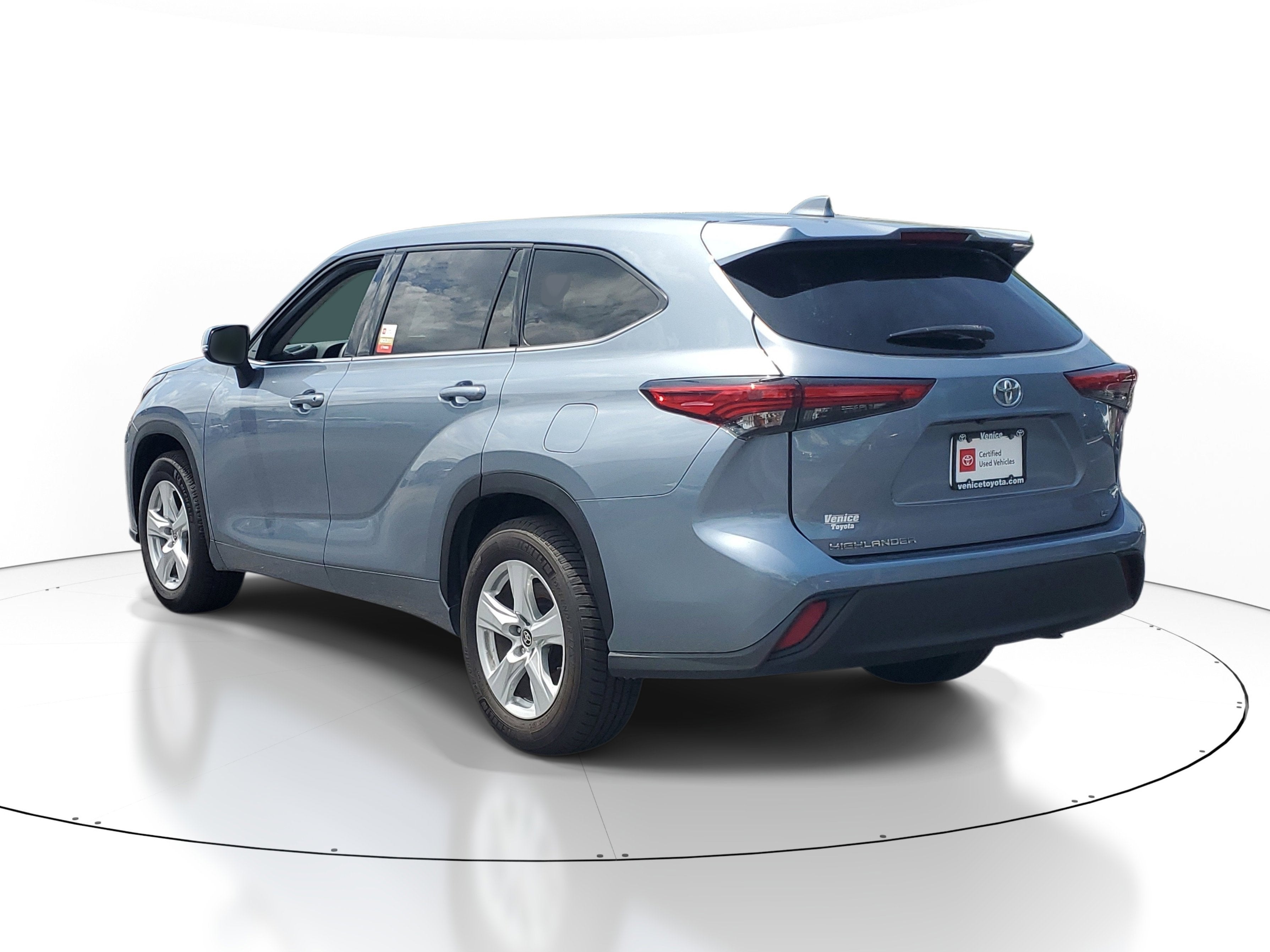 2021 Toyota Highlander L