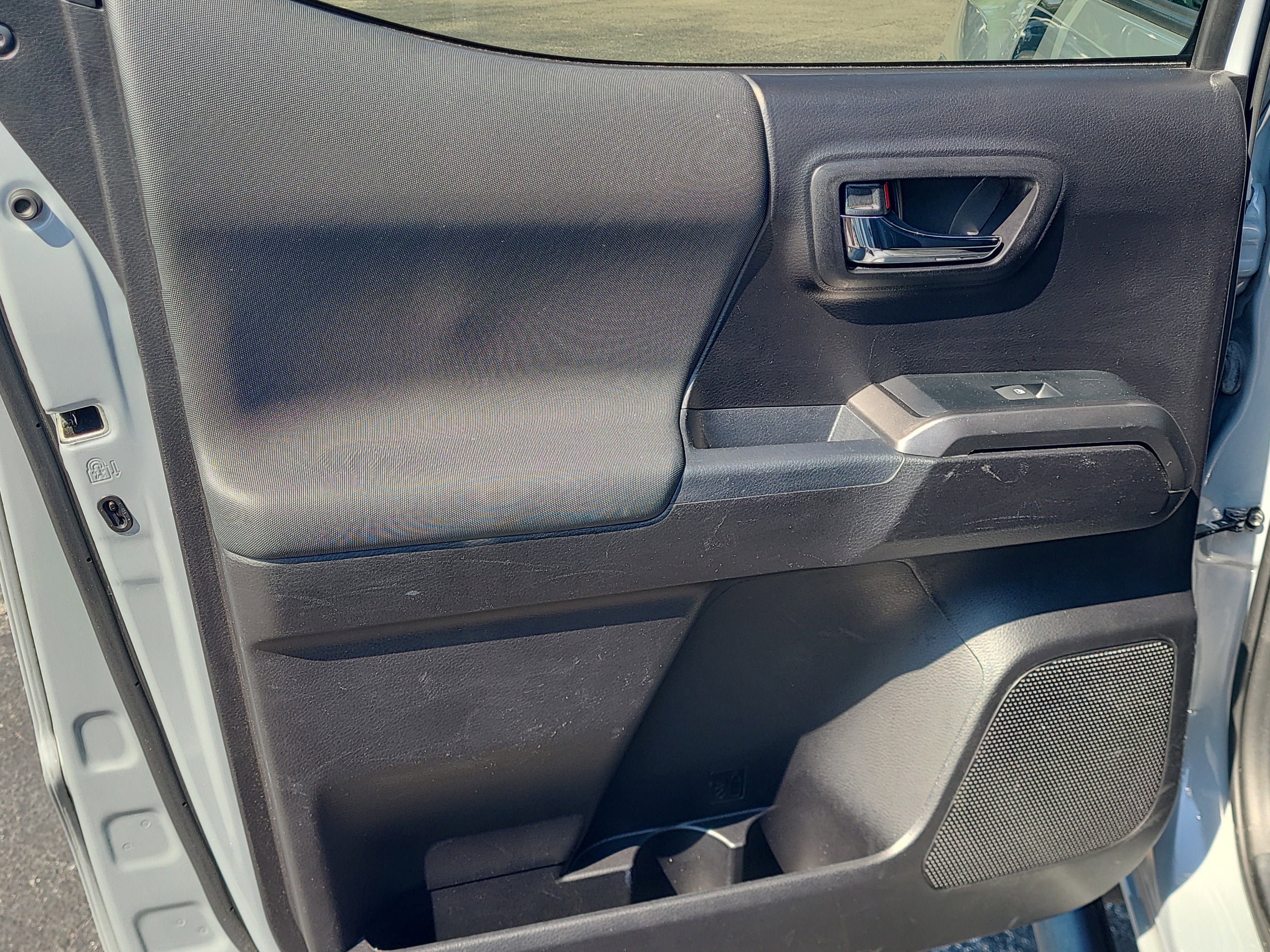 2021 Toyota Tacoma 2WD SR5