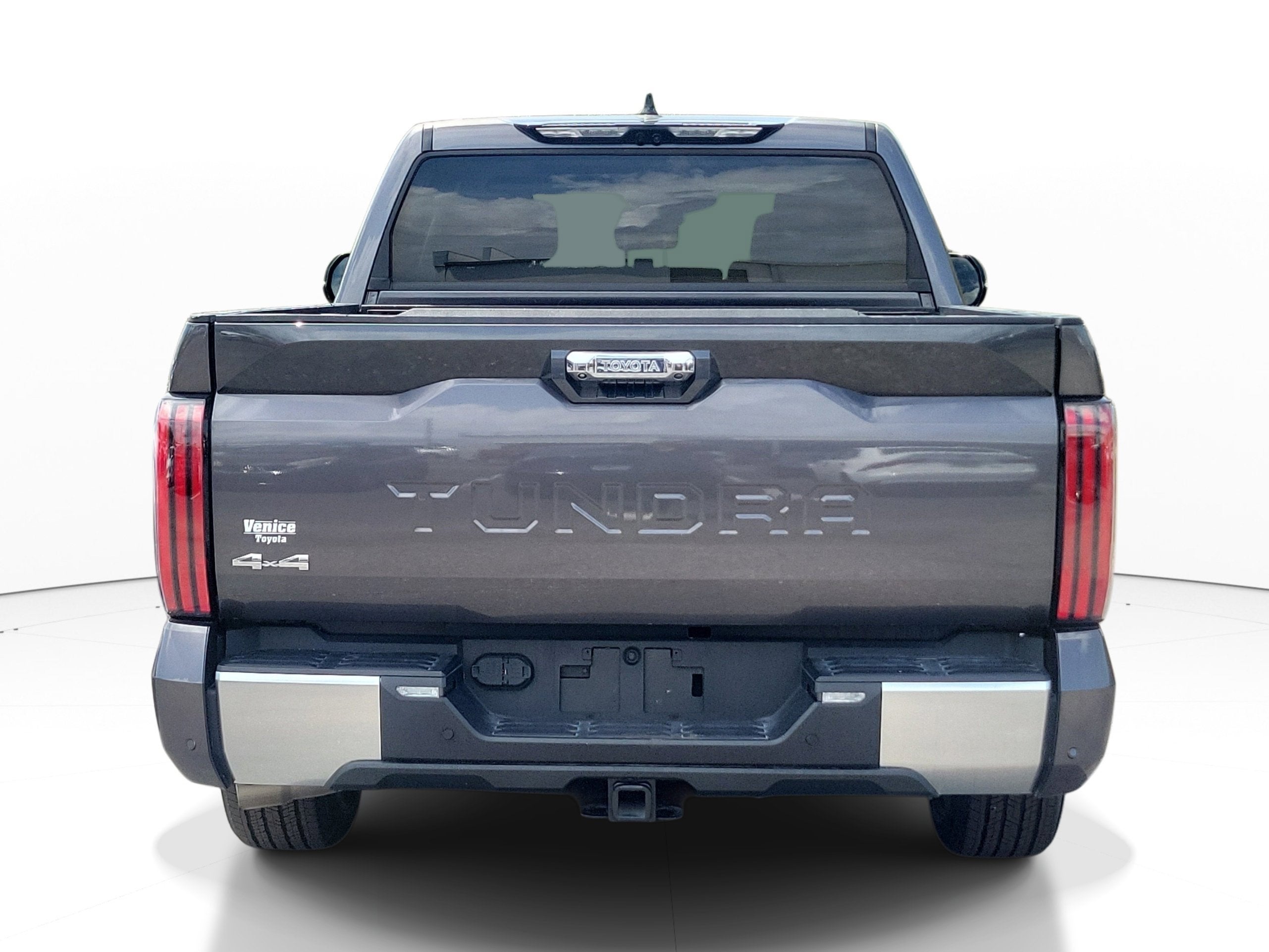 2023 Toyota Tundra 4WD Limited Hybrid