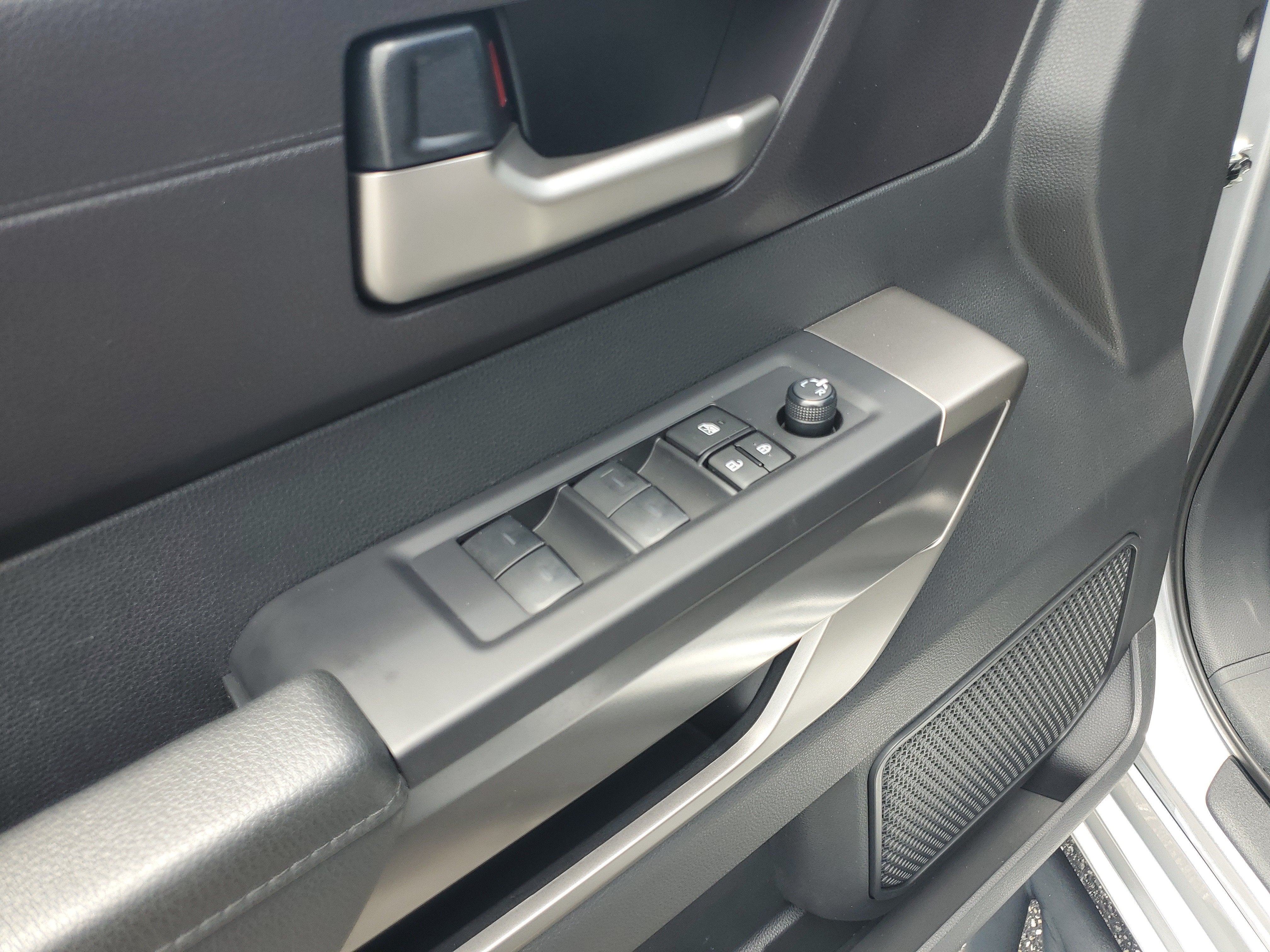 2024 Toyota Tundra 2WD SR5