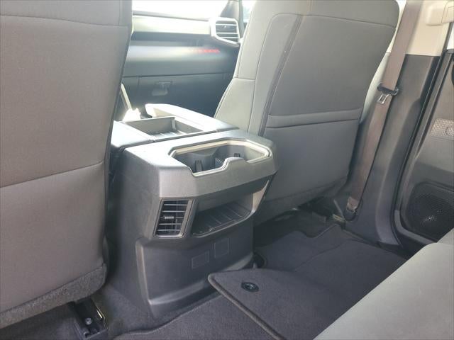 2022 Toyota Tundra 4WD SR5