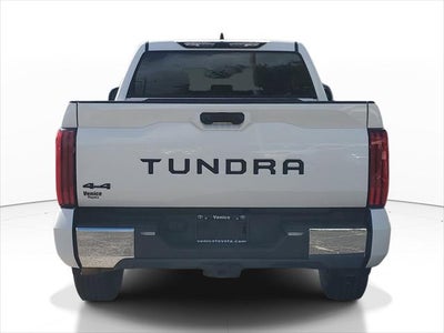 2022 Toyota Tundra 4WD SR5