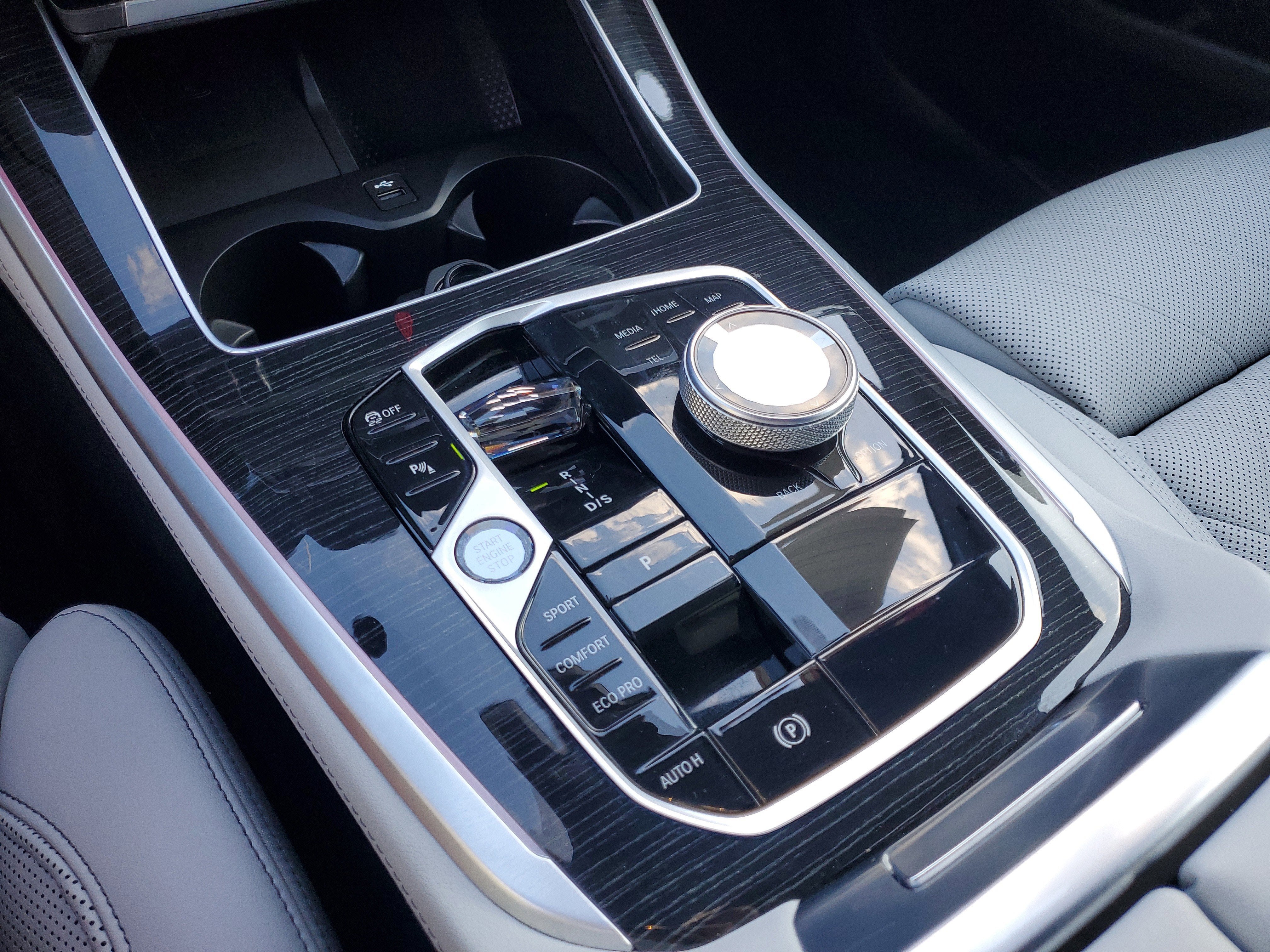 2025 BMW X5 sDrive40i