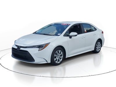 2025 Toyota Corolla LE