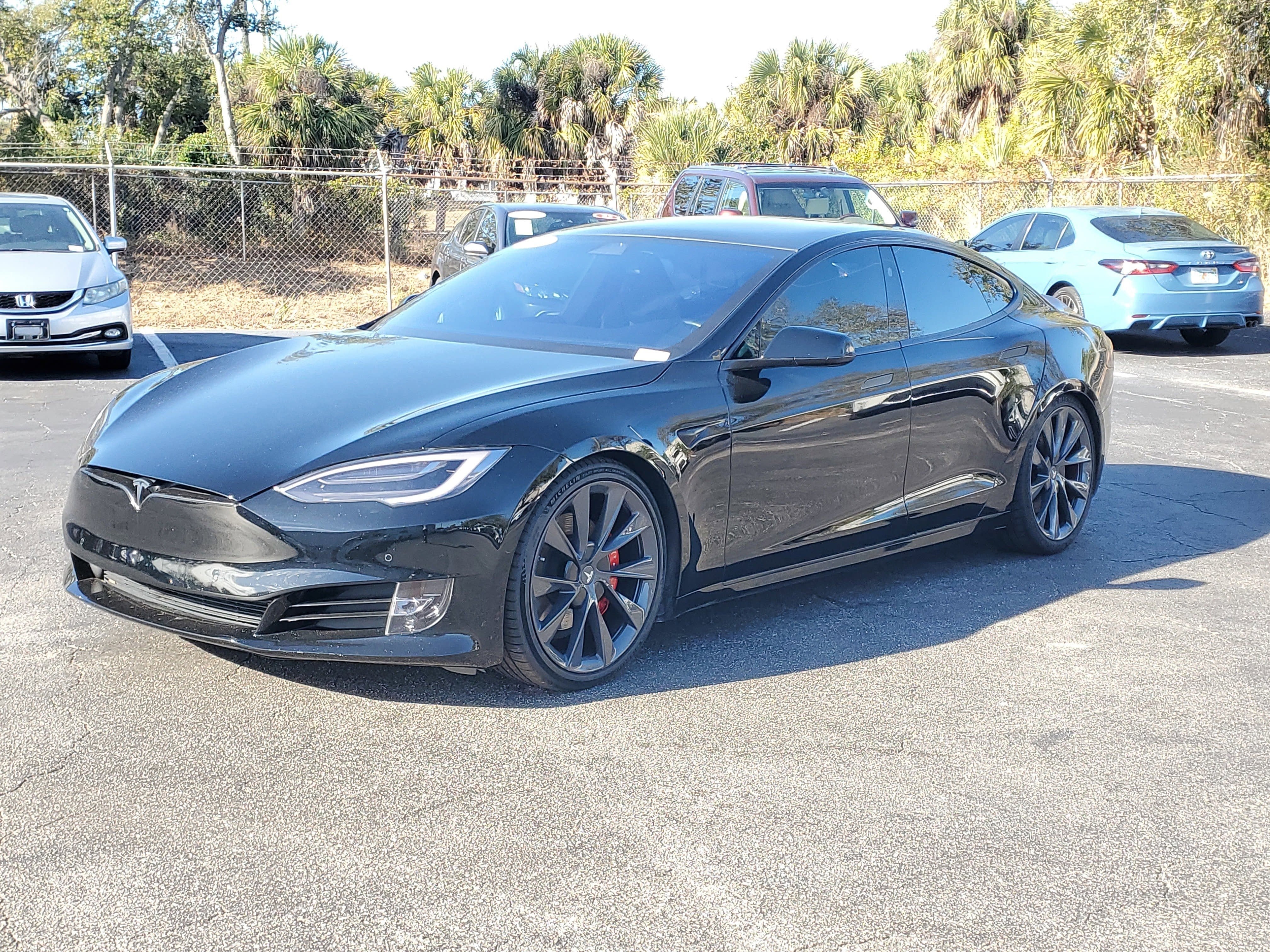 2020 Tesla Model S Performance
