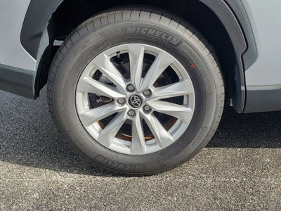 2023 Toyota Corolla Cross LE