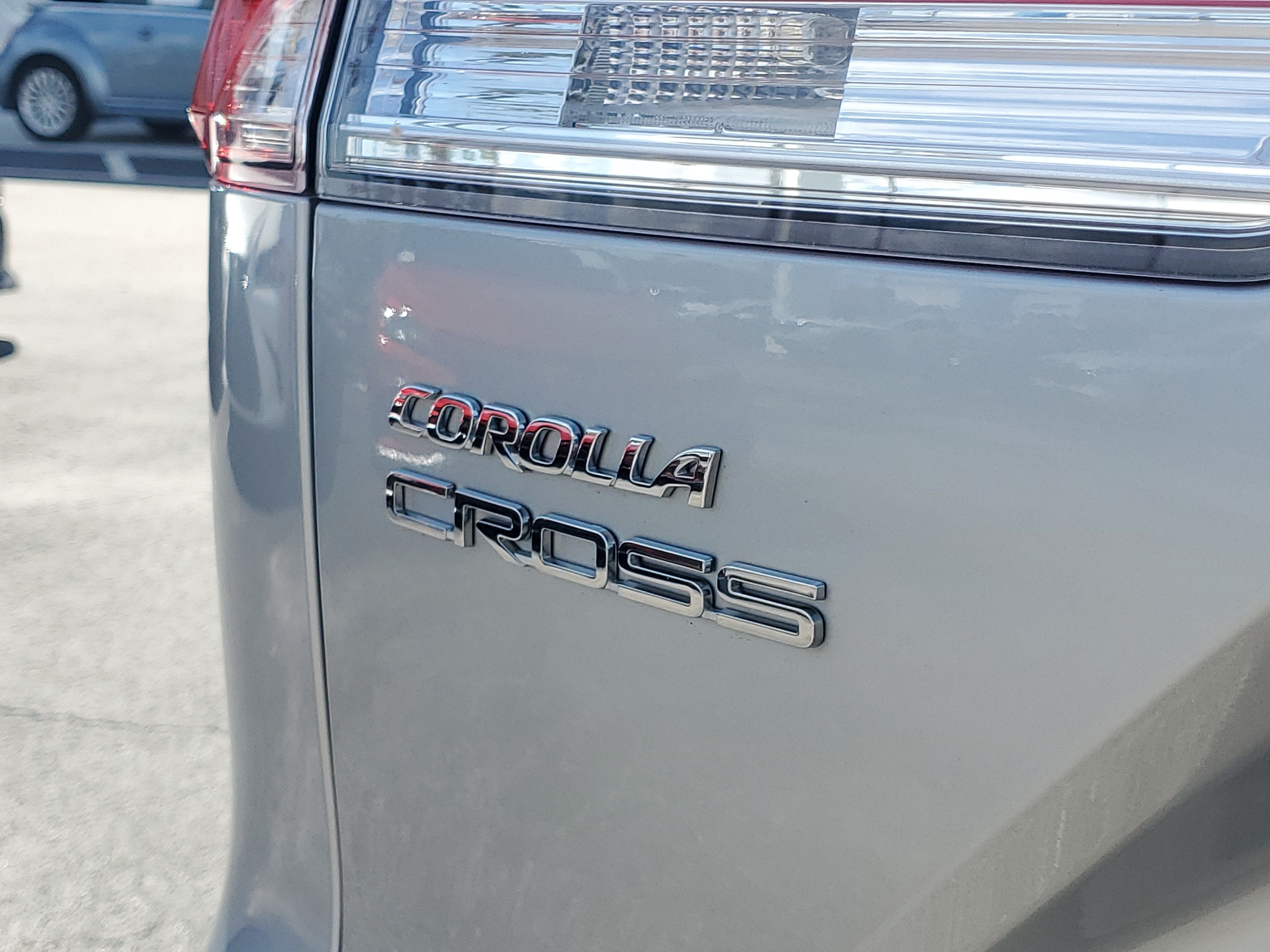 2024 Toyota Corolla Cross LE