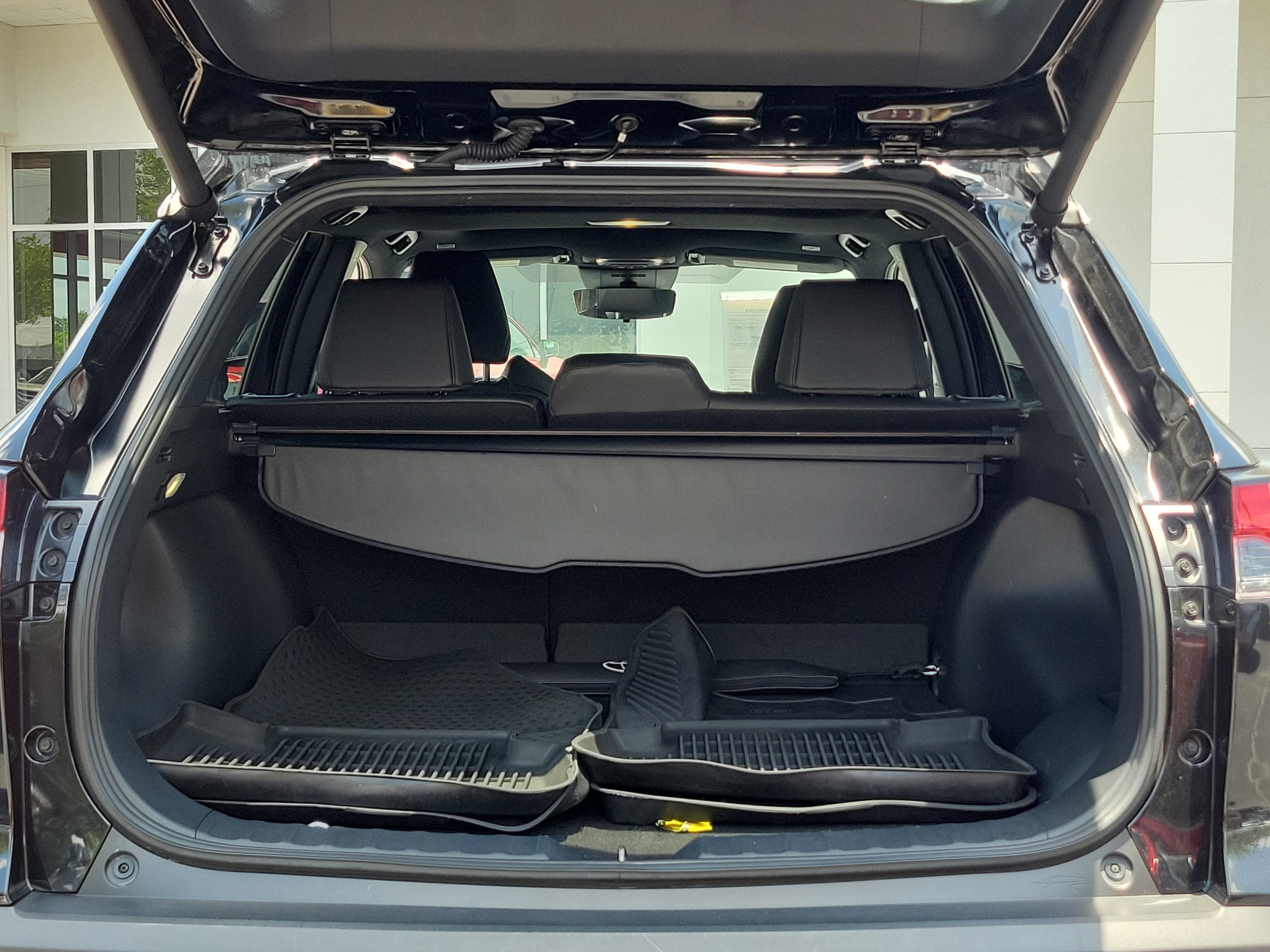 2024 Toyota Corolla Cross Hybrid XSE