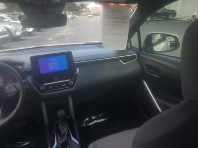 2024 Toyota Corolla Cross Hybrid SE