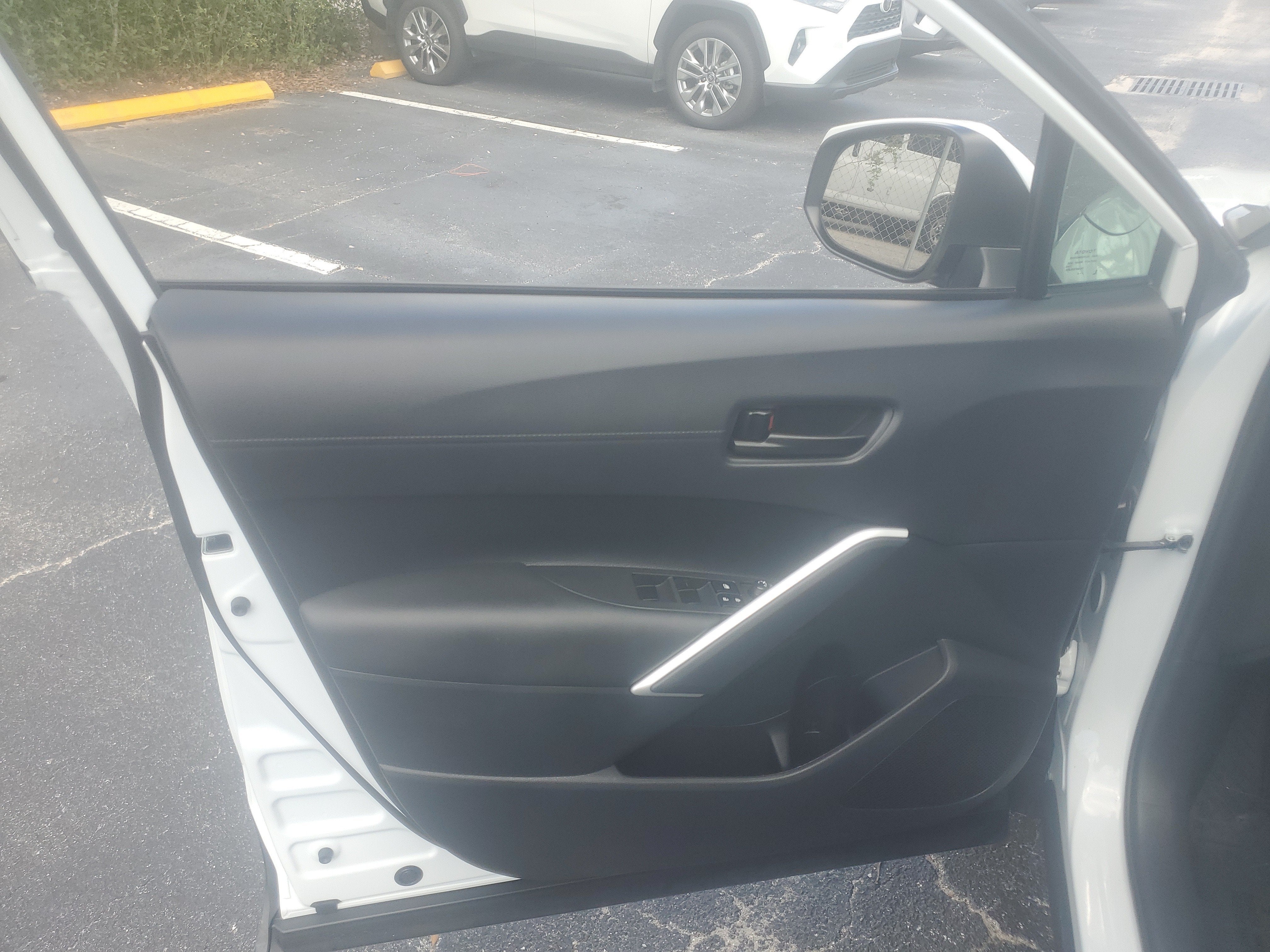 2024 Toyota Corolla Cross Hybrid SE