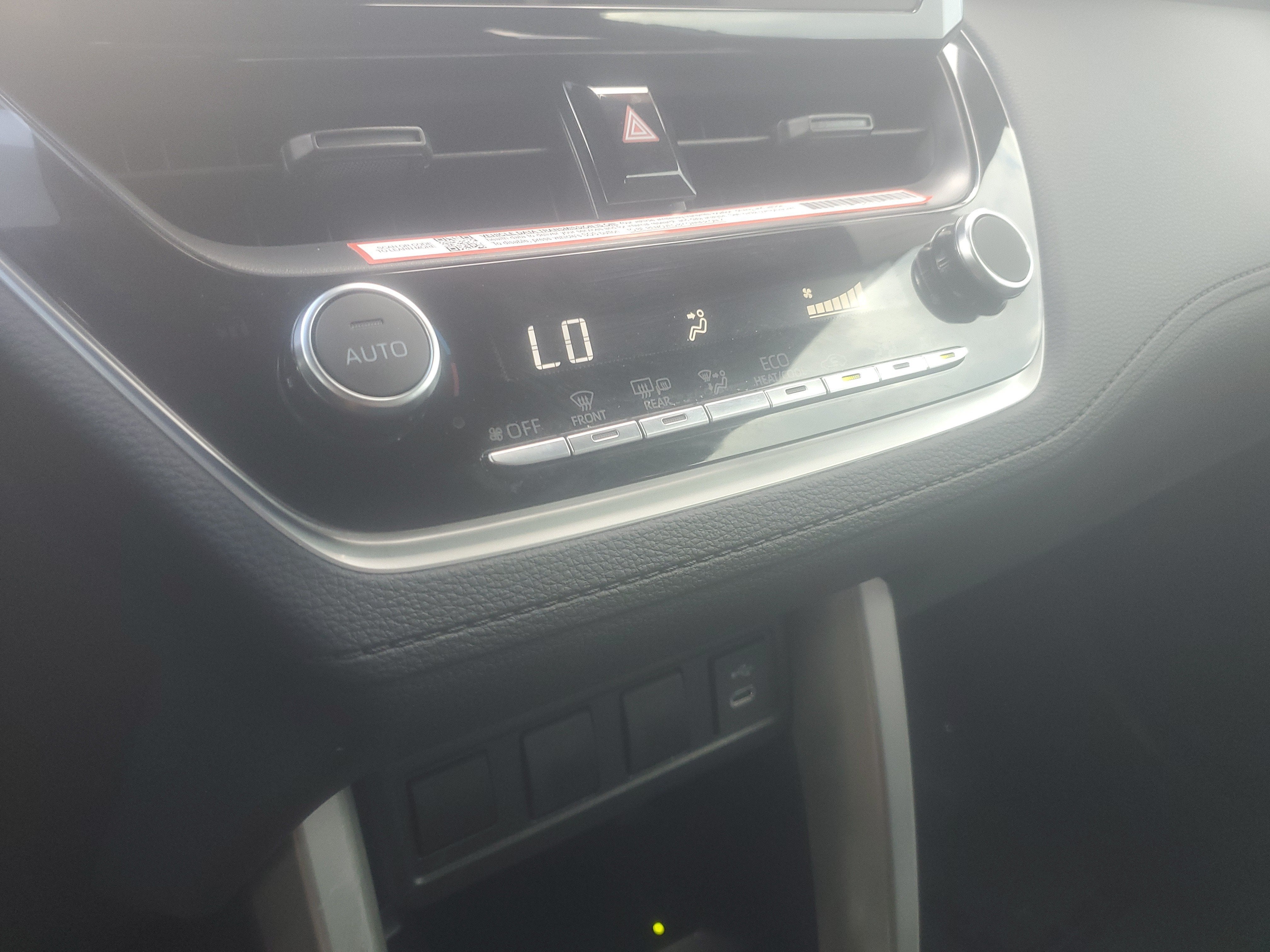2024 Toyota Corolla Cross Hybrid SE