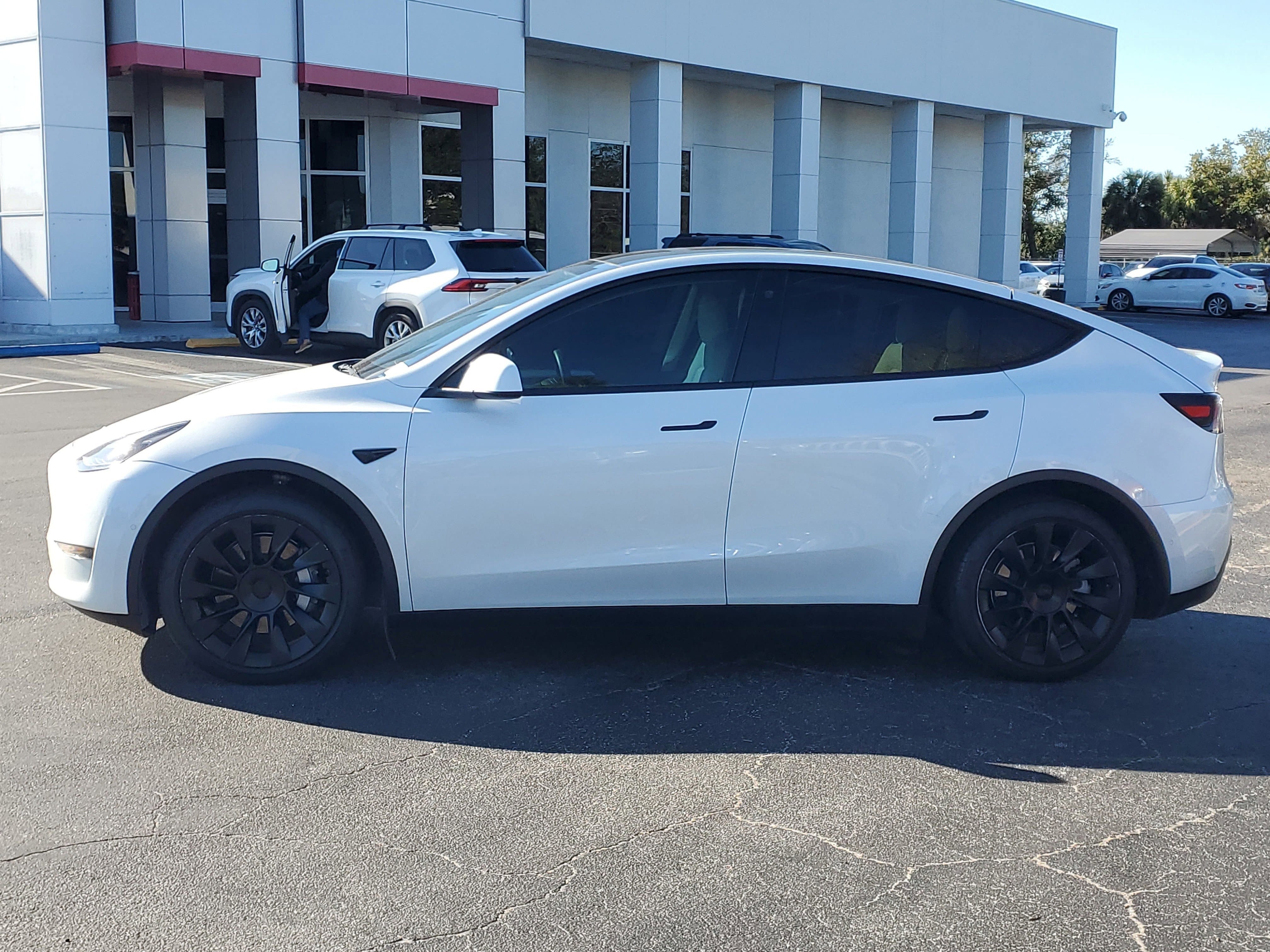 2022 Tesla Model Y Long Range