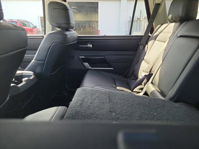 2023 Toyota Sequoia SR5
