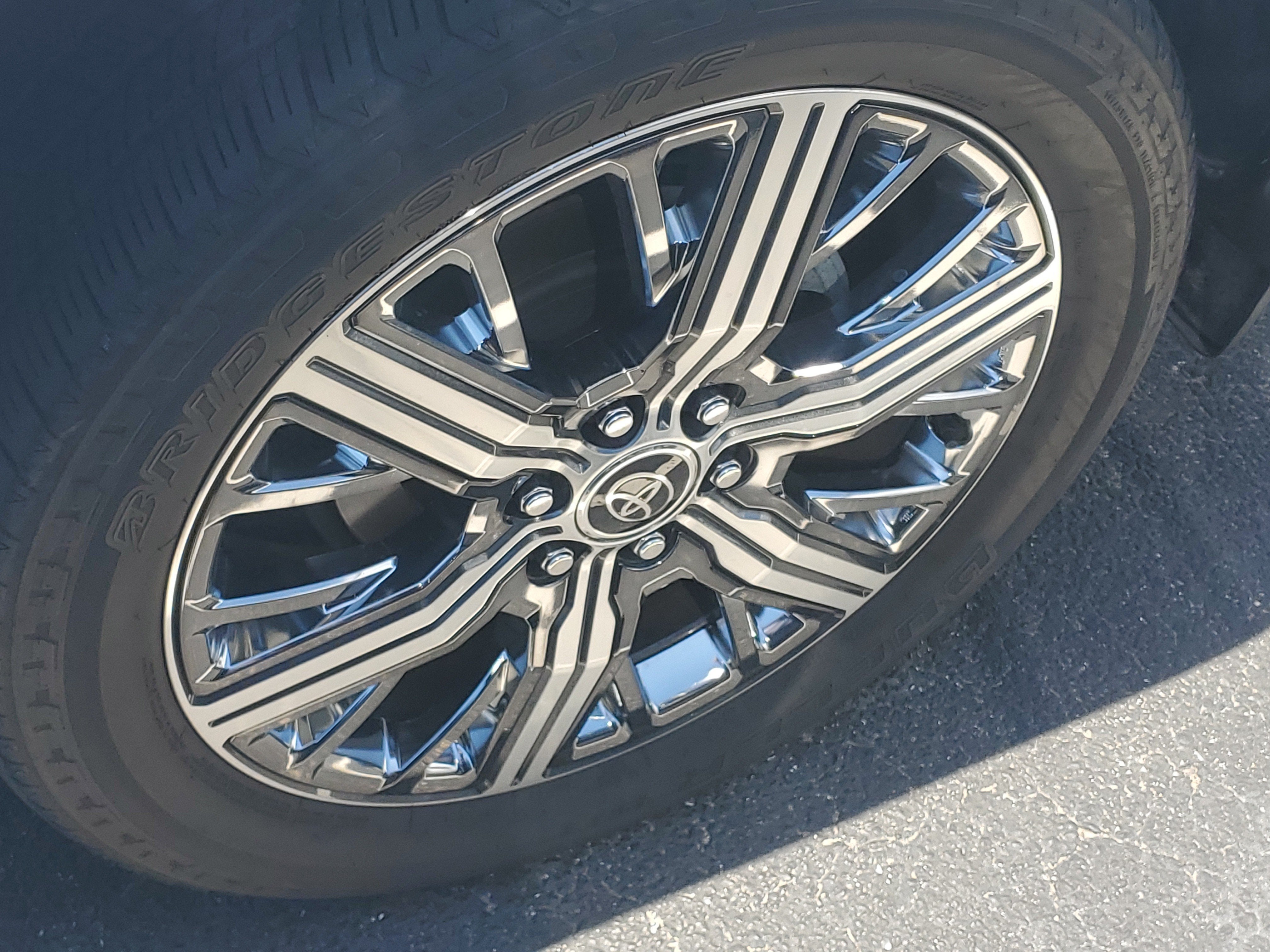 2023 Toyota Sequoia Capstone