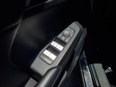 2024 Mitsubishi Outlander SE Black Edition w/Pano Roof
