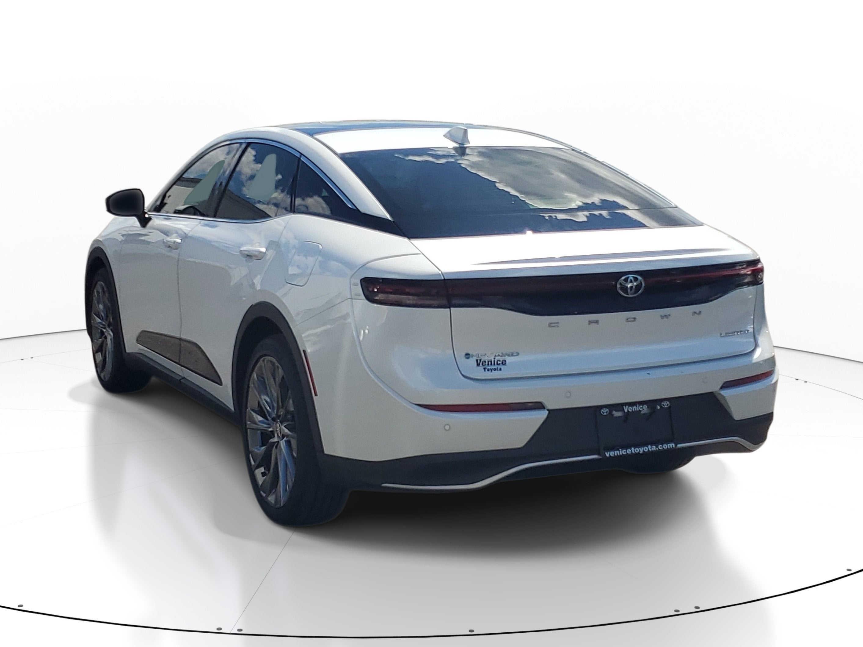 2025 Toyota Crown Limited