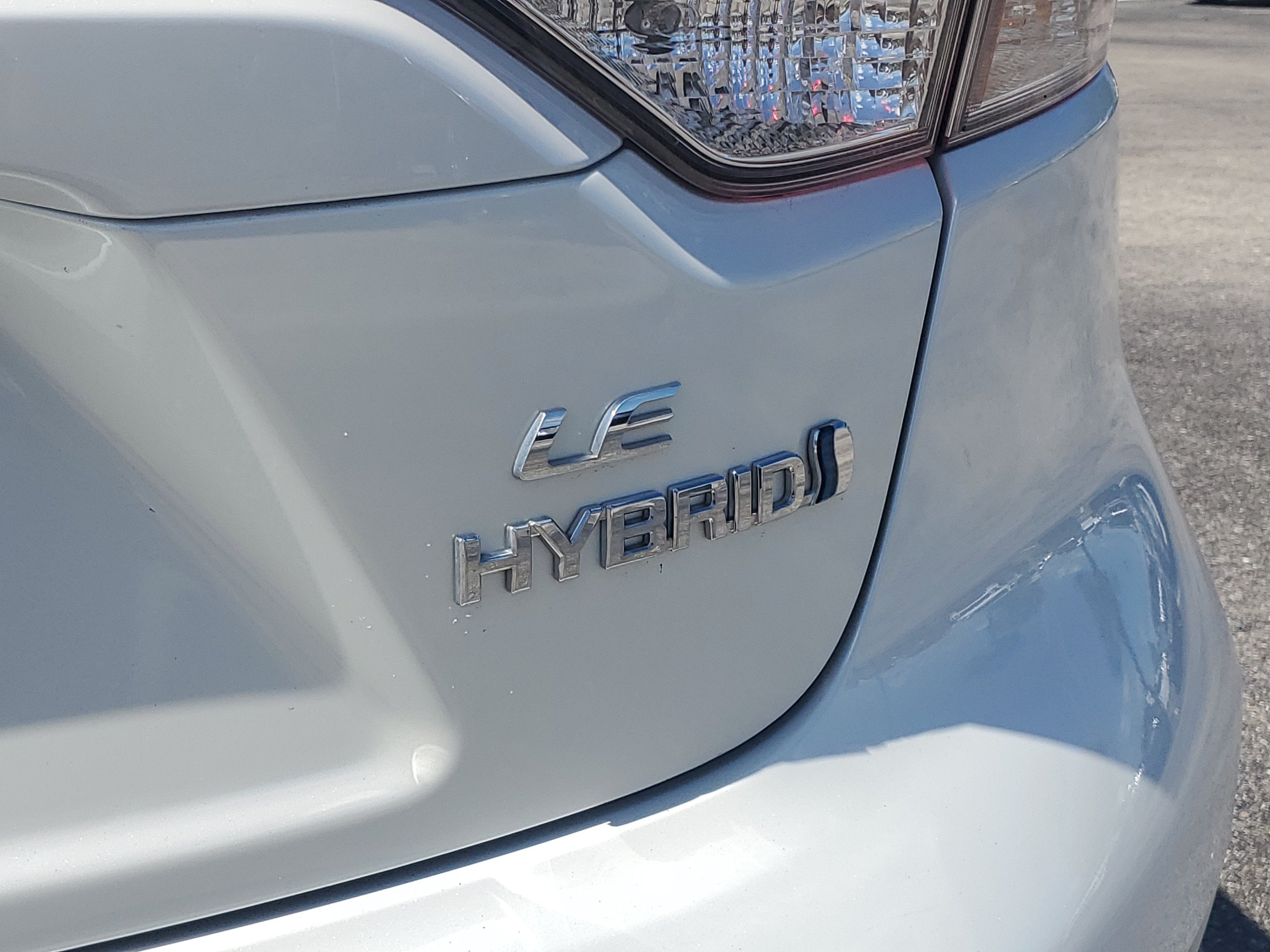 2024 Toyota Corolla Hybrid LE