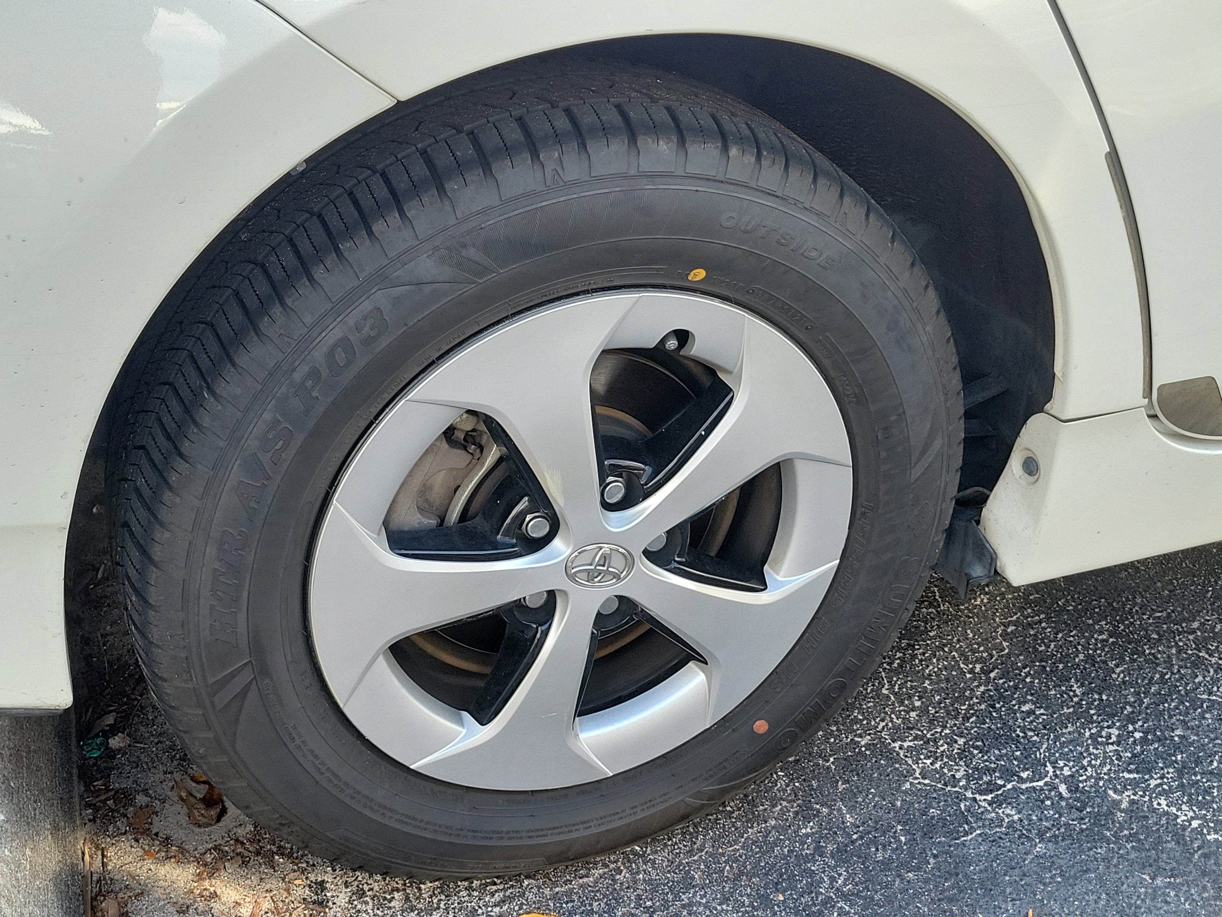 2013 Toyota Prius Two