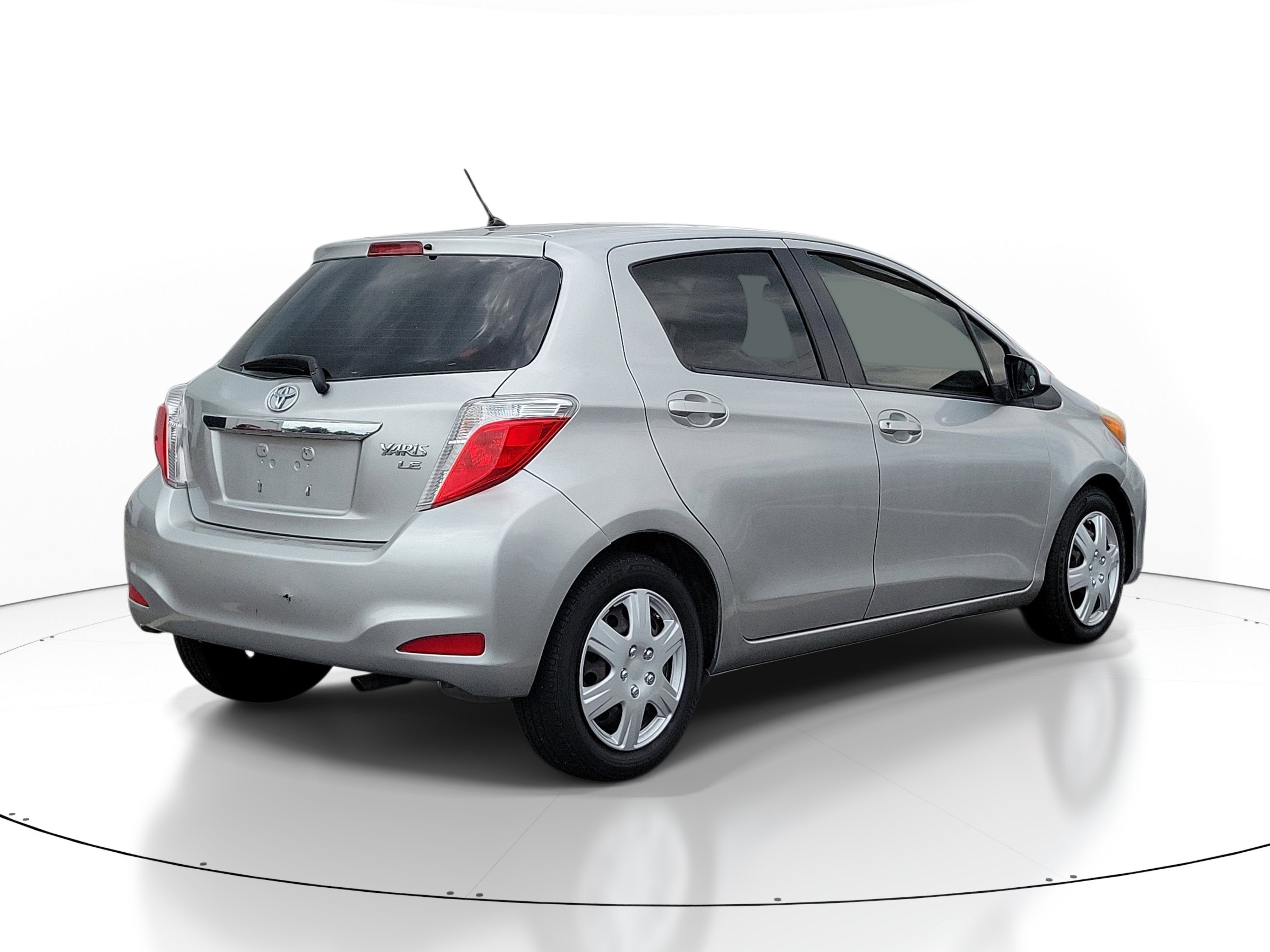 2014 Toyota Yaris L