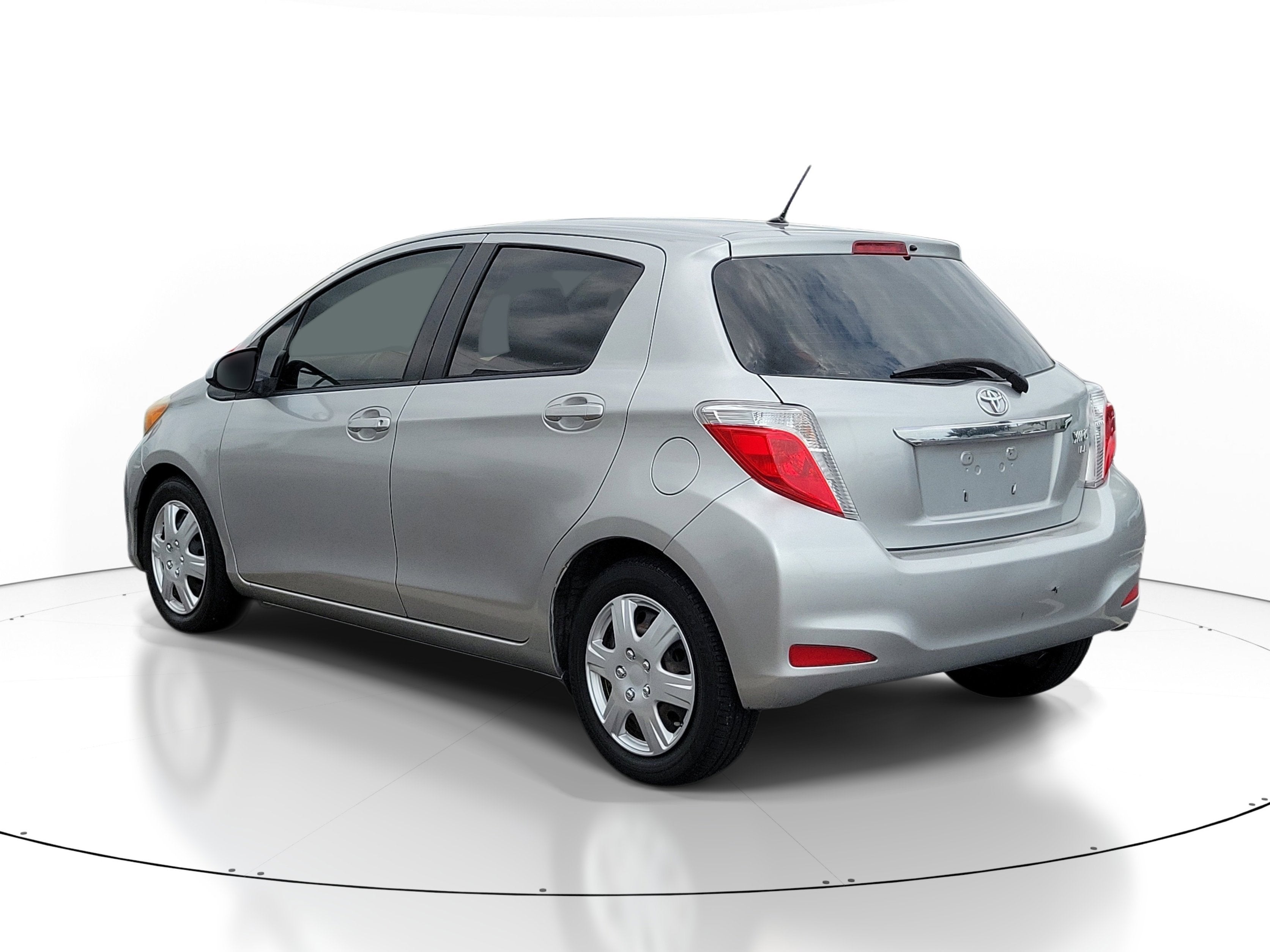 2014 Toyota Yaris L