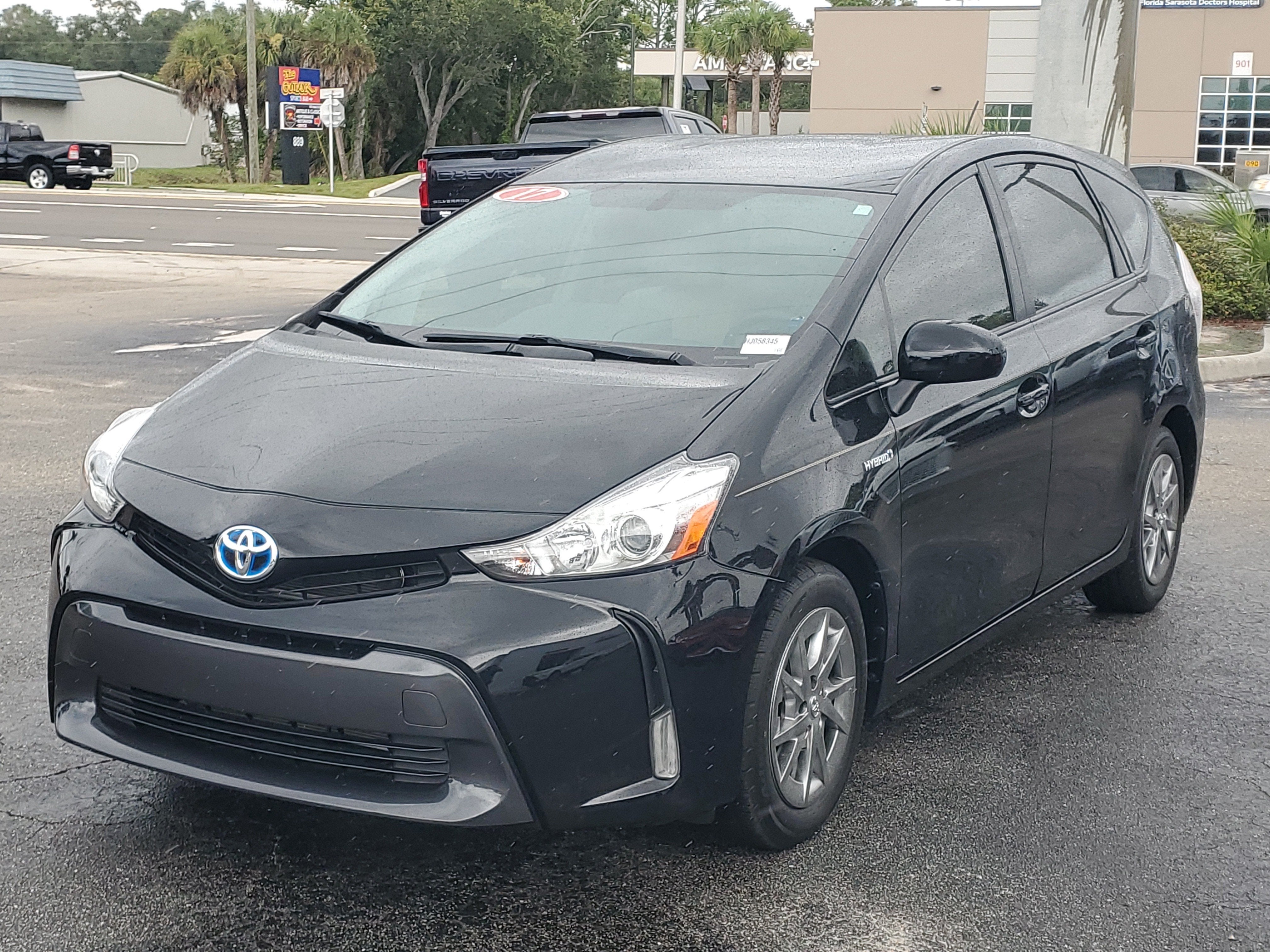 2017 Toyota Prius v Two