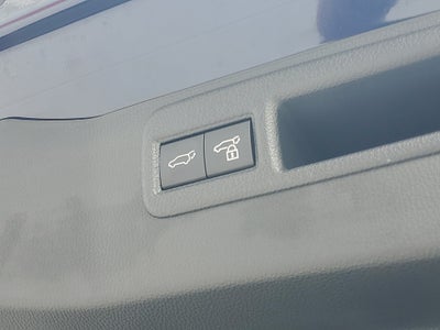 2023 Toyota Venza LE