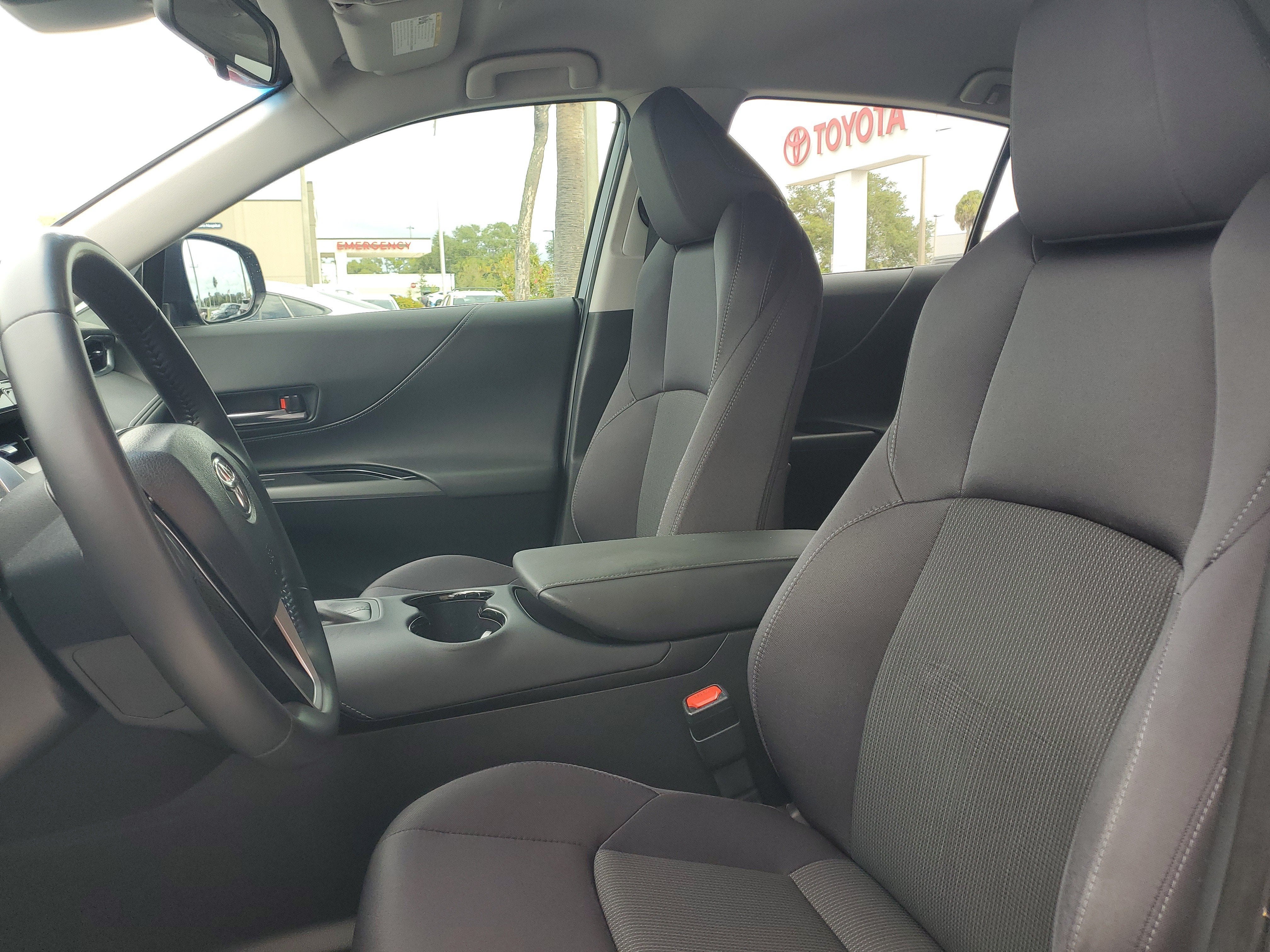 2023 Toyota Venza LE