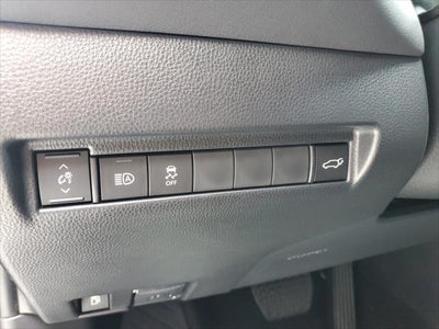 2023 Toyota Venza LE