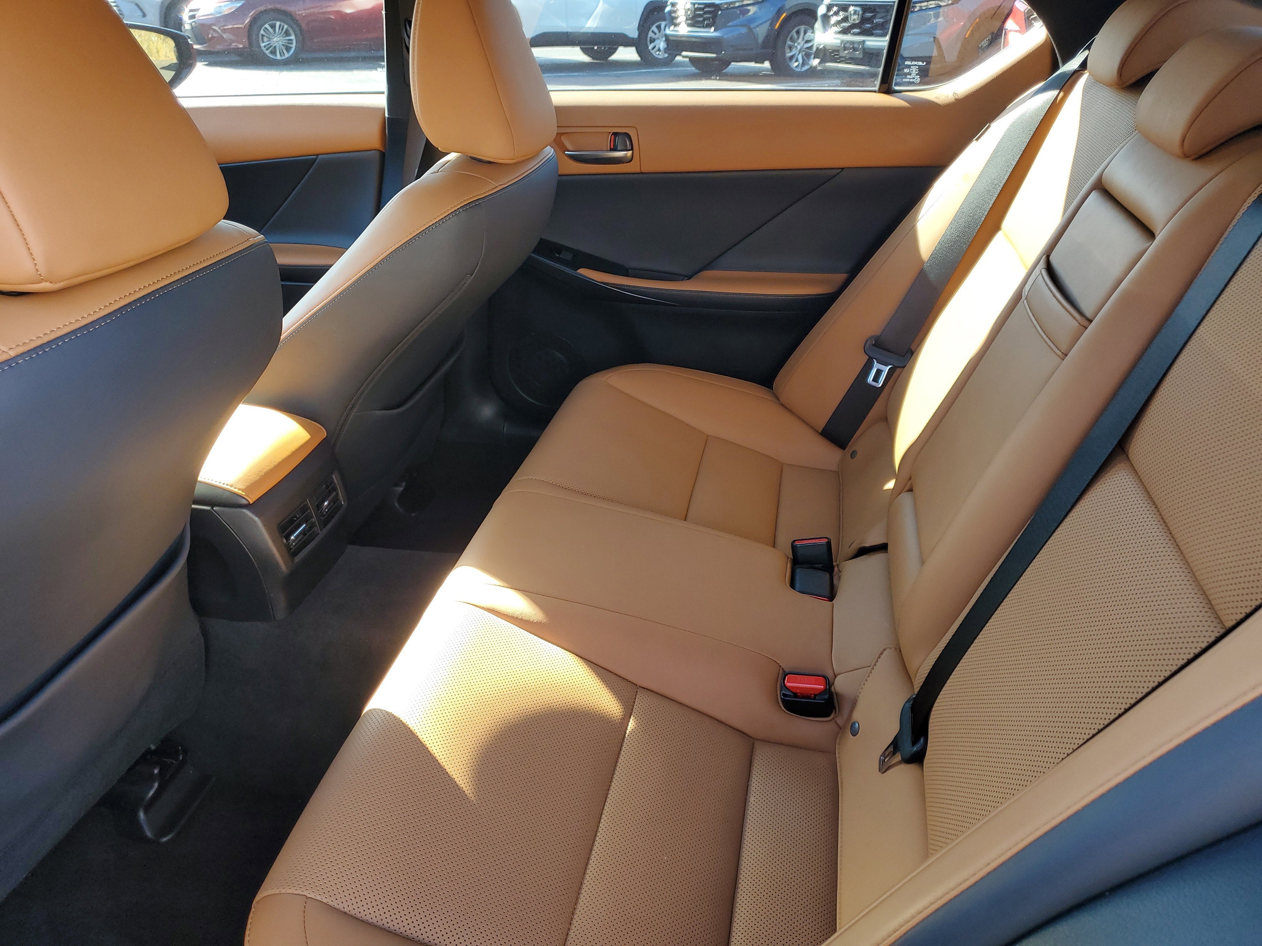 2023 Lexus IS IS 300