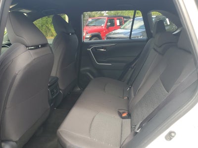 2023 Toyota RAV4 Hybrid SE