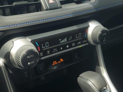 2023 Toyota RAV4 Hybrid SE