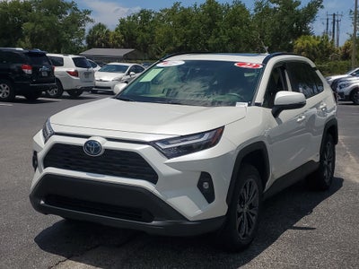 2022 Toyota RAV4 Hybrid XLE Premium
