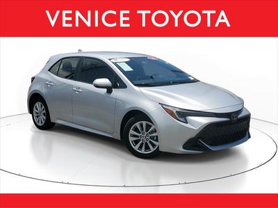 2025 Toyota Corolla Hatchback SE