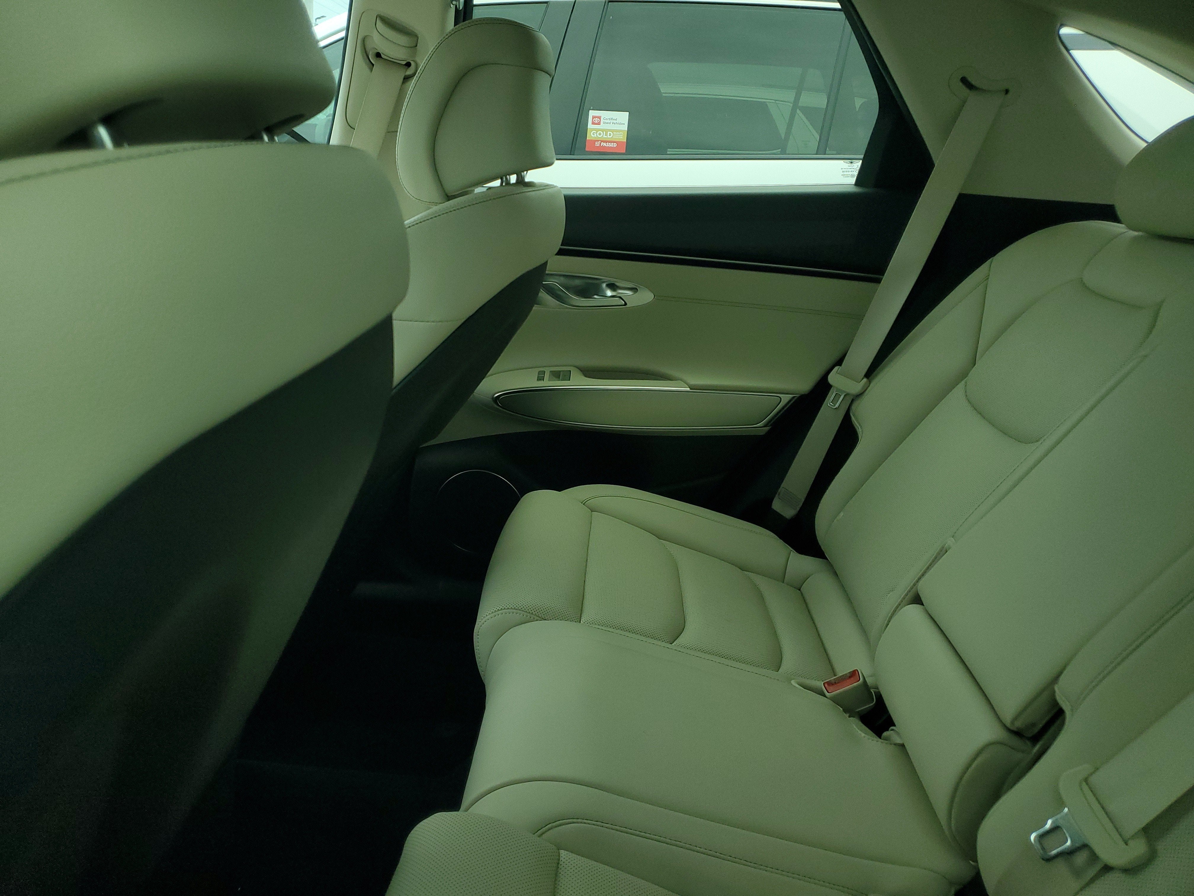 2023 Genesis GV70 2.5T