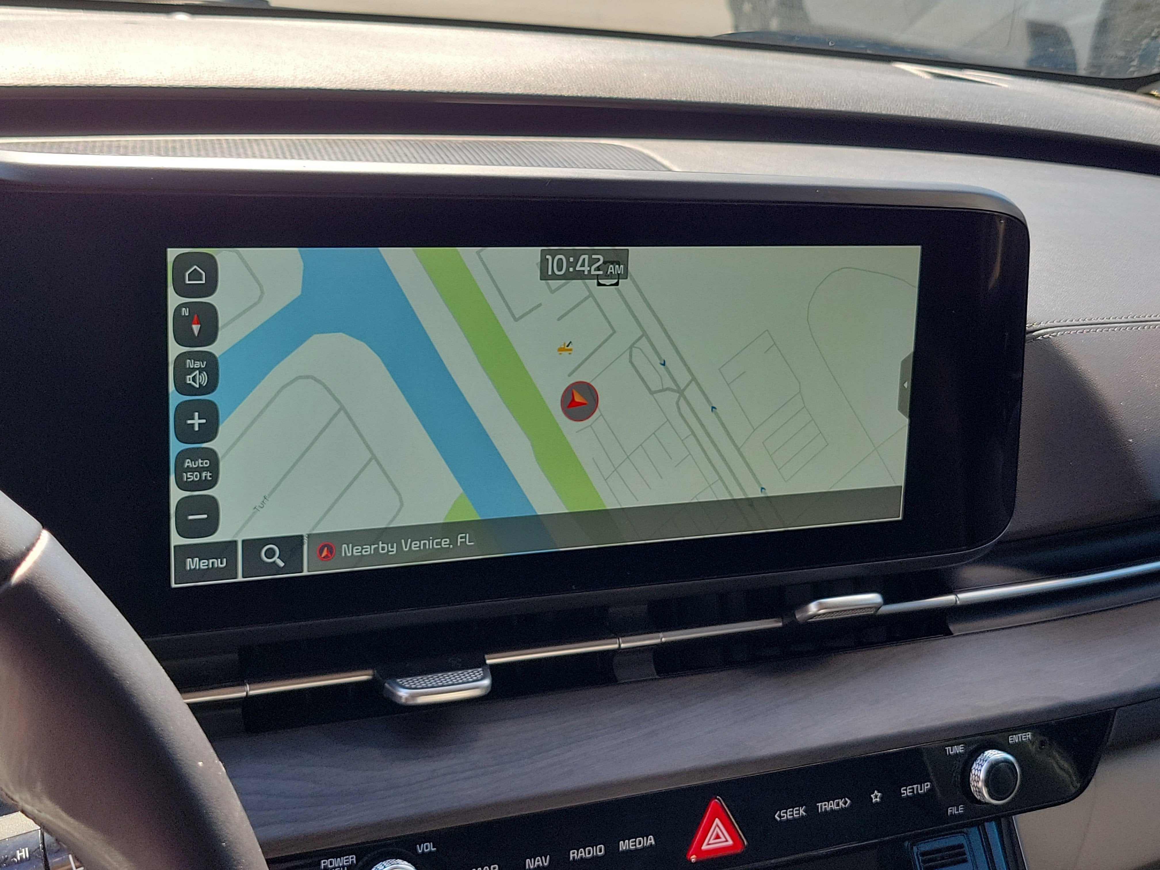 2023 Kia Carnival SX