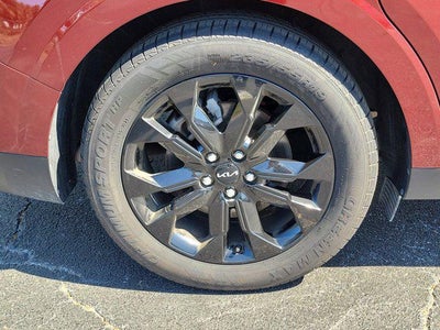 2023 Kia Carnival SX