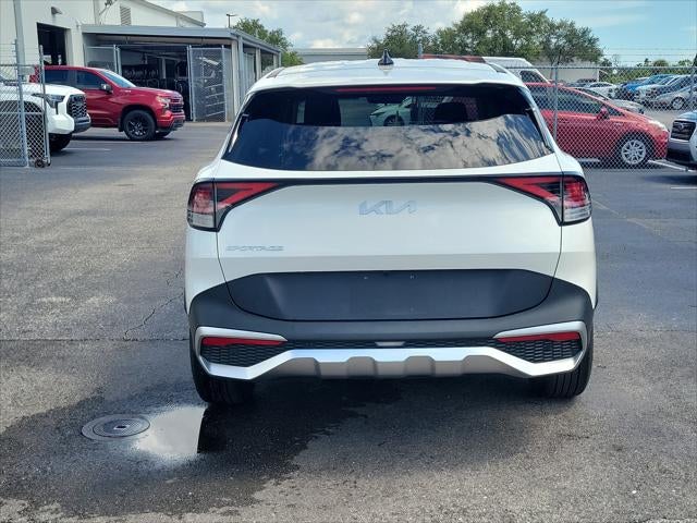 2024 Kia Sportage LX