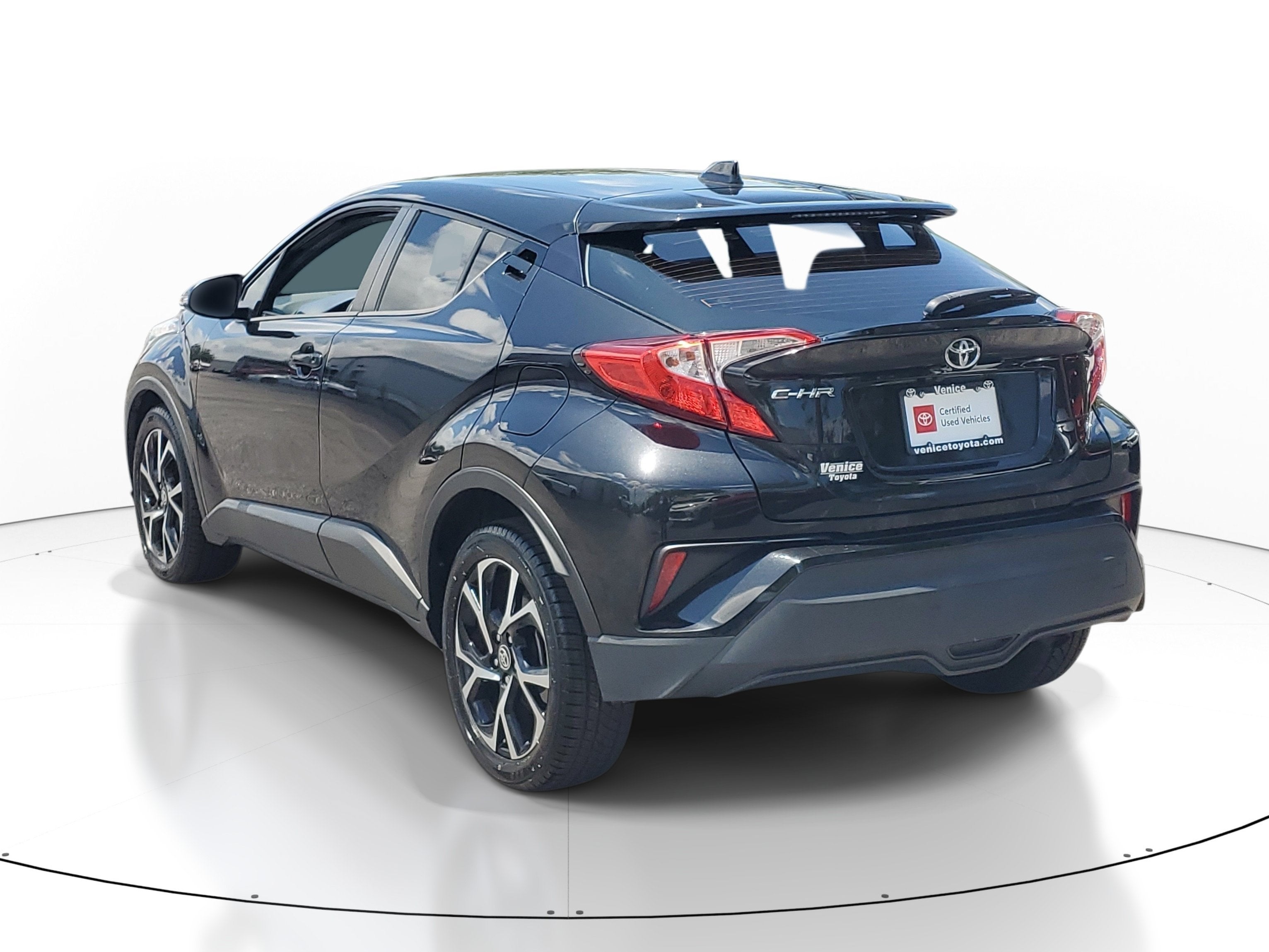 2021 Toyota C-HR XLE
